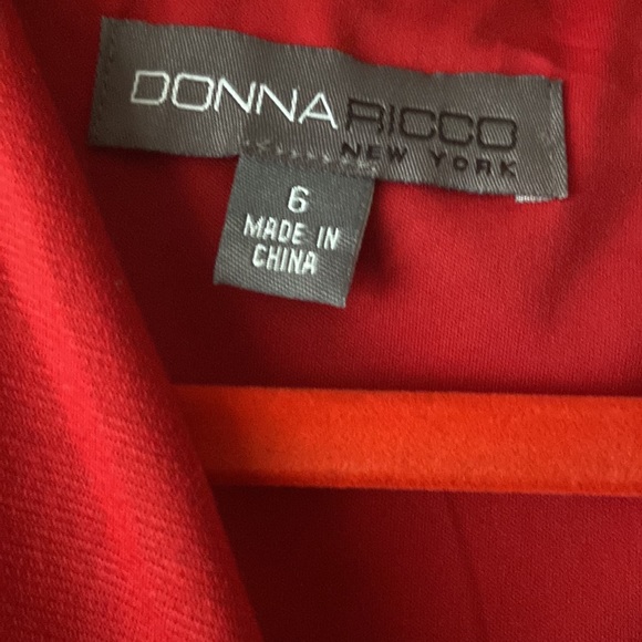 Donna Ricco Designer Red V-Neck Dress - size 6 - STUNNING! - Picture 2 of 6